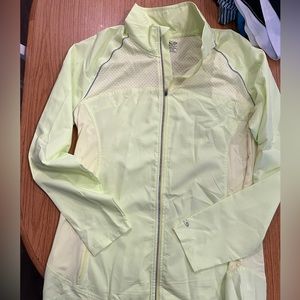 Lightweight running jacket. Sz large